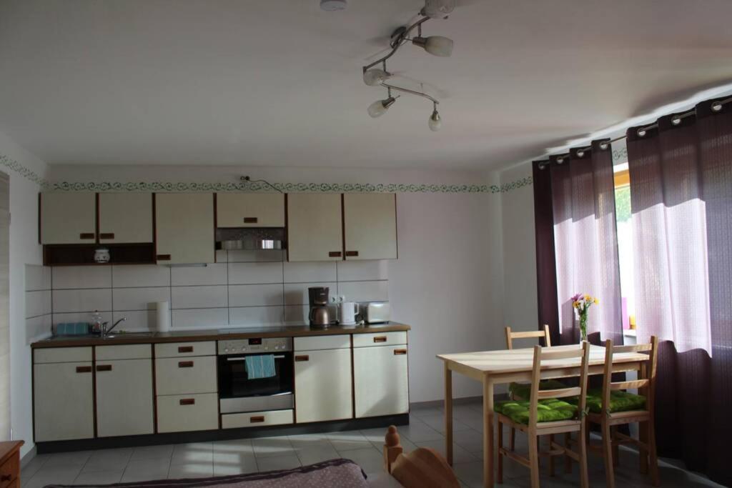 פולדה Appartment Am Traetzhof מראה חיצוני תמונה