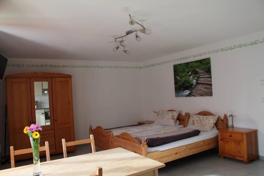 פולדה Appartment Am Traetzhof מראה חיצוני תמונה