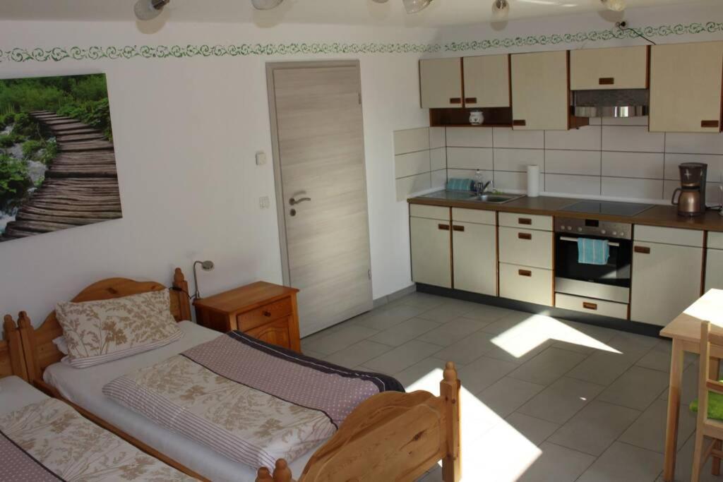 פולדה Appartment Am Traetzhof מראה חיצוני תמונה